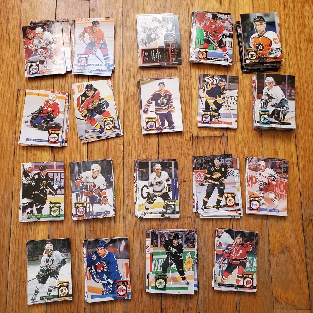 Hockey cards bundle 90s Vintage 270 cards